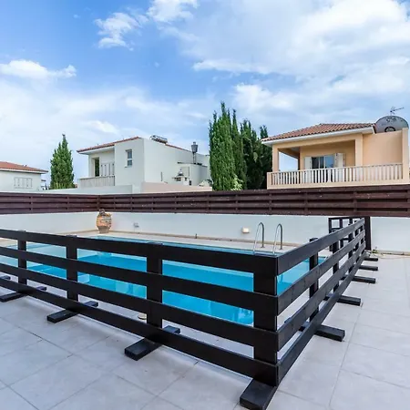 Bay 3 Bedroom Larnaca